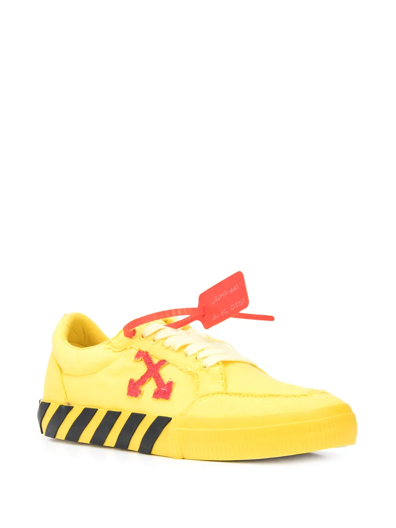 OFF-WHITE Vulcanized low-top sneakers