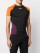 Off-White playera con diseño colour block