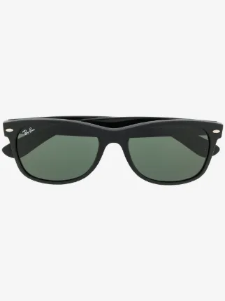 Ray-Ban