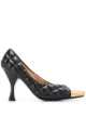 الصورة 1 من Bottega Veneta حذاء مبطن بكعب