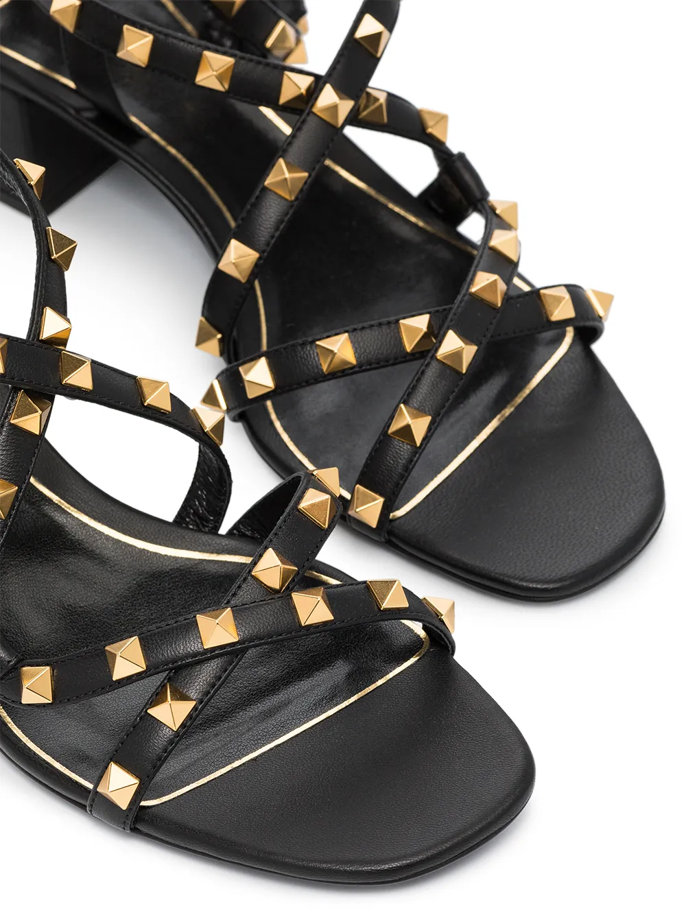 Styleff Valentino Garavani Rockstud 45mm Sandals