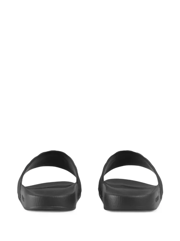 gucci black matelassé slides