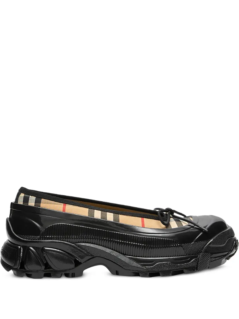 burberry canvas shoes