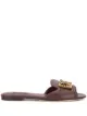 الصورة 1 من Dolce & Gabbana صندل ببروش DG