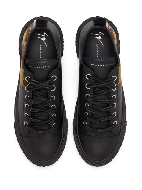 giuseppe zanotti china