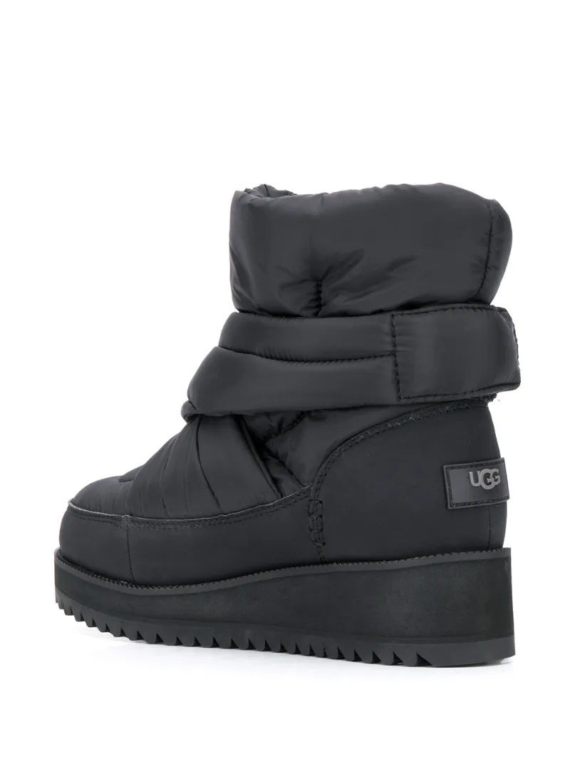 Ugg Montara Snow Boots In Black