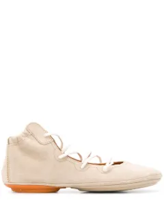 camper right nina strappy flat