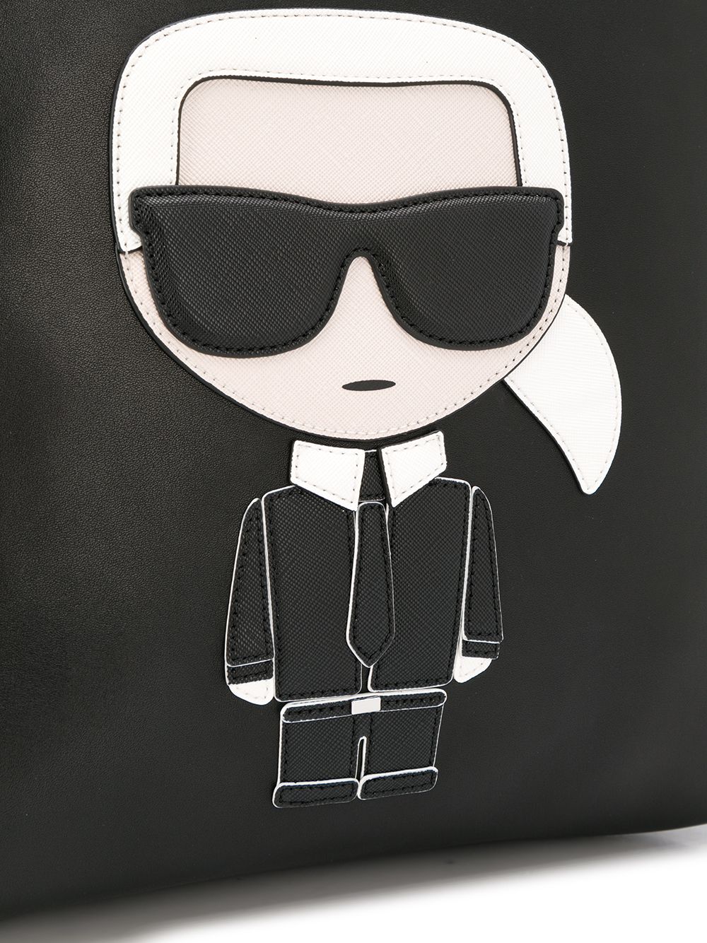 Karl lagerfeld logo. Нашивка Карл Лагерфельд. Карл Лагерфельд бренд. Шеврон Карл Лагерфельд. Карл Лагерфельд лого.