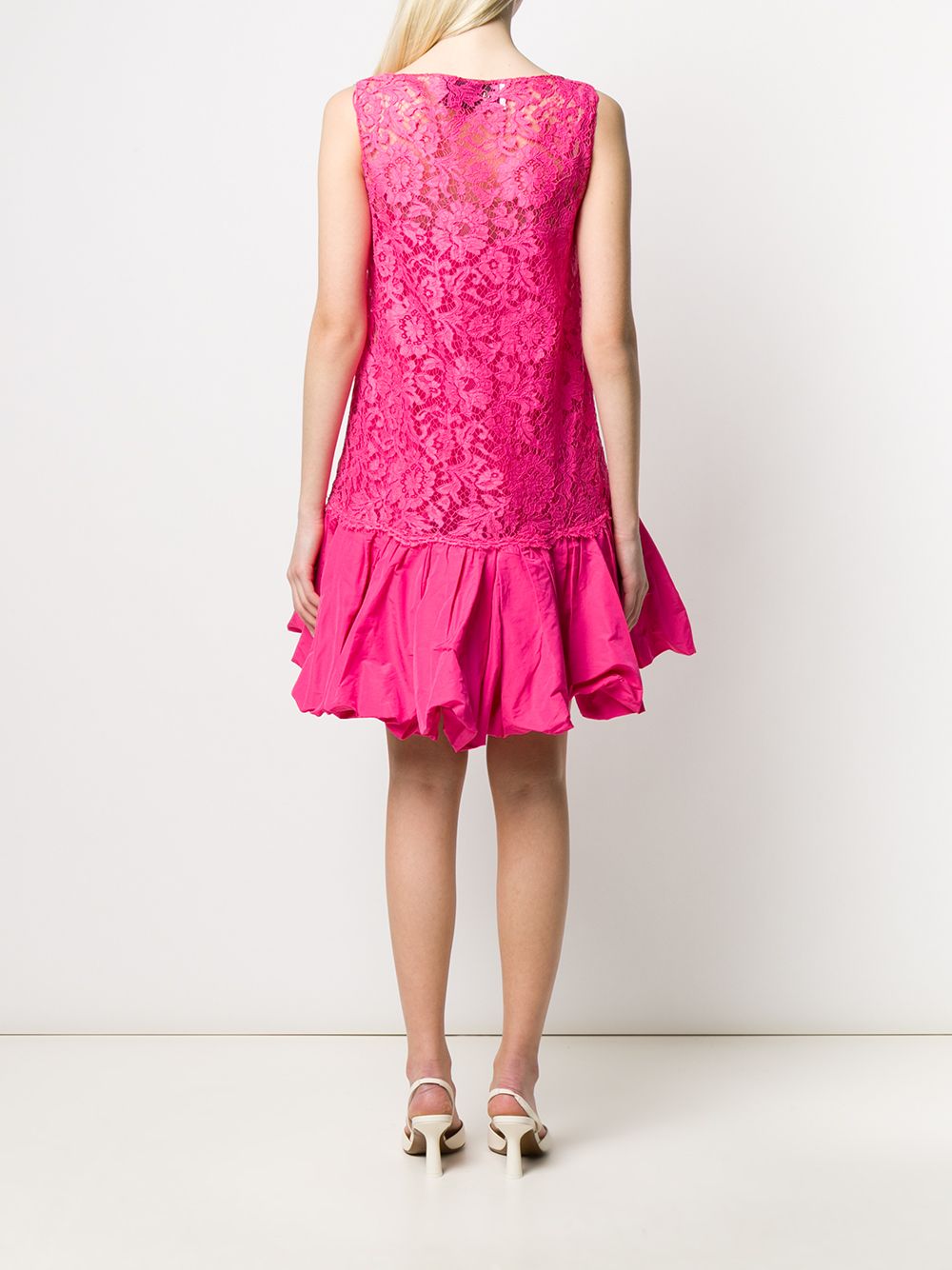 фото Valentino кружевное короткое платье с цветочным узором