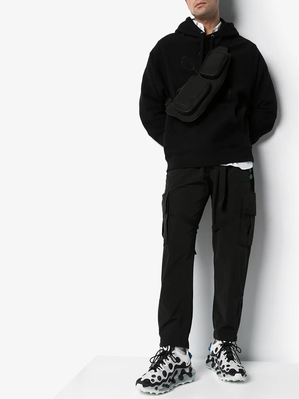 OFF-WHITE CARGOHOSE MIT GERADEM BEIN,OMCF004R20G38022100114744283