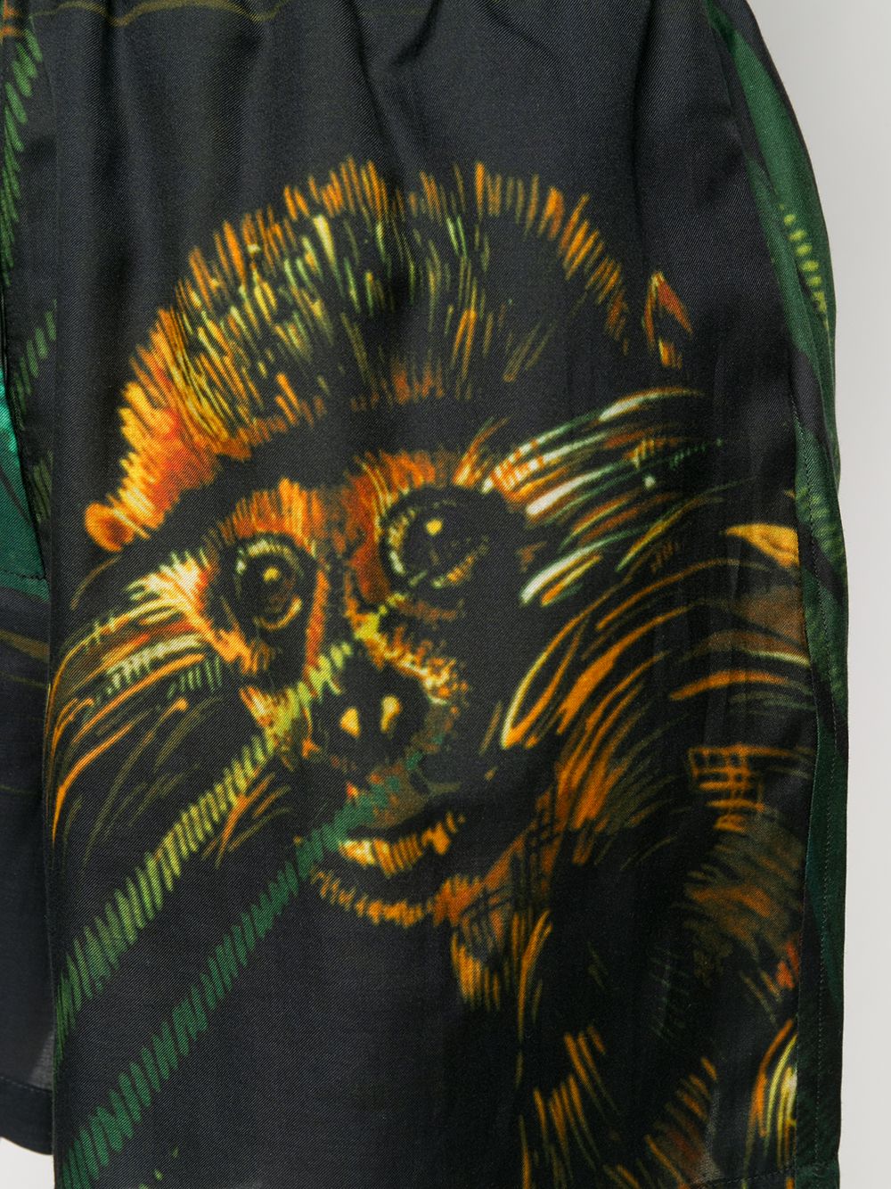 фото Alanui monkey jungle print shorts