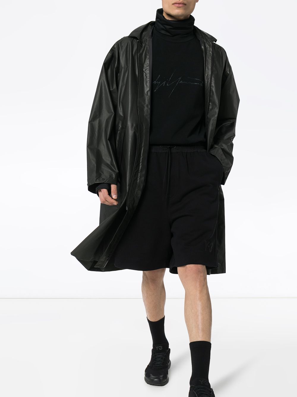 фото Y-3 track style shorts