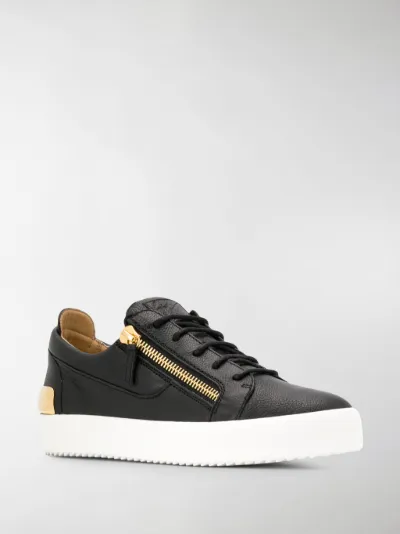 giuseppe zanotti low