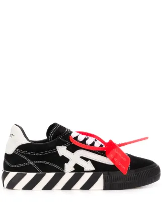 Off-White Farfetch.Portal.Infrastructure.CrossCutting.ExperienceWebGateway.Variation.TextDescription  - Farfetch