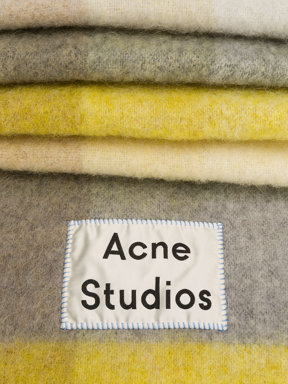 фото Acne studios клетчатый шарф