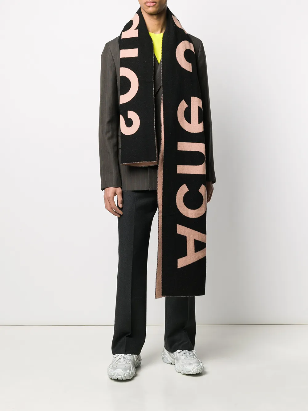 фото Acne studios шарф с жаккардовым логотипом