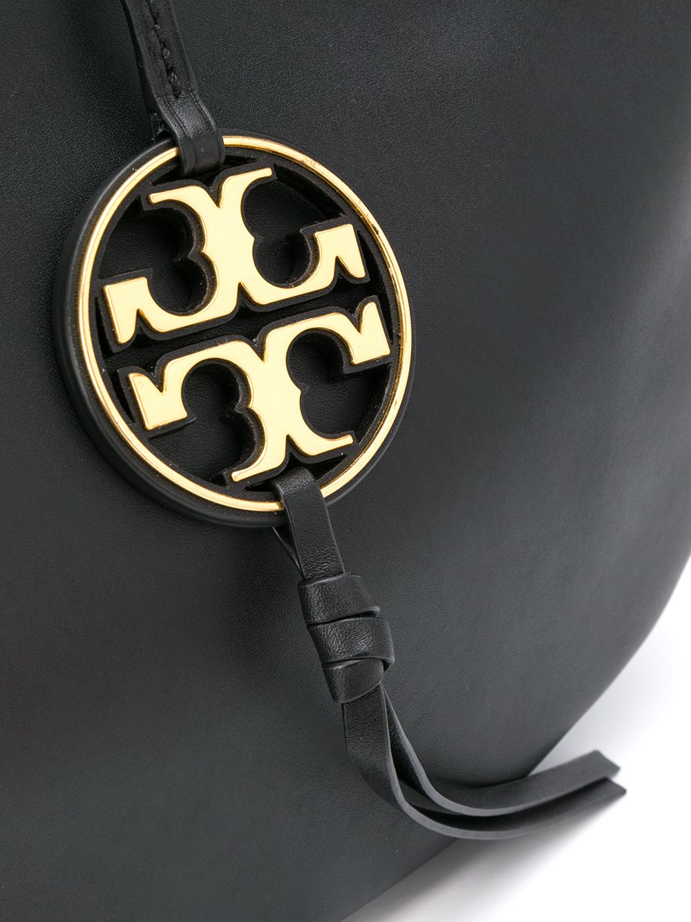 фото Tory burch сумка-хобо miller с металлическим логотипом