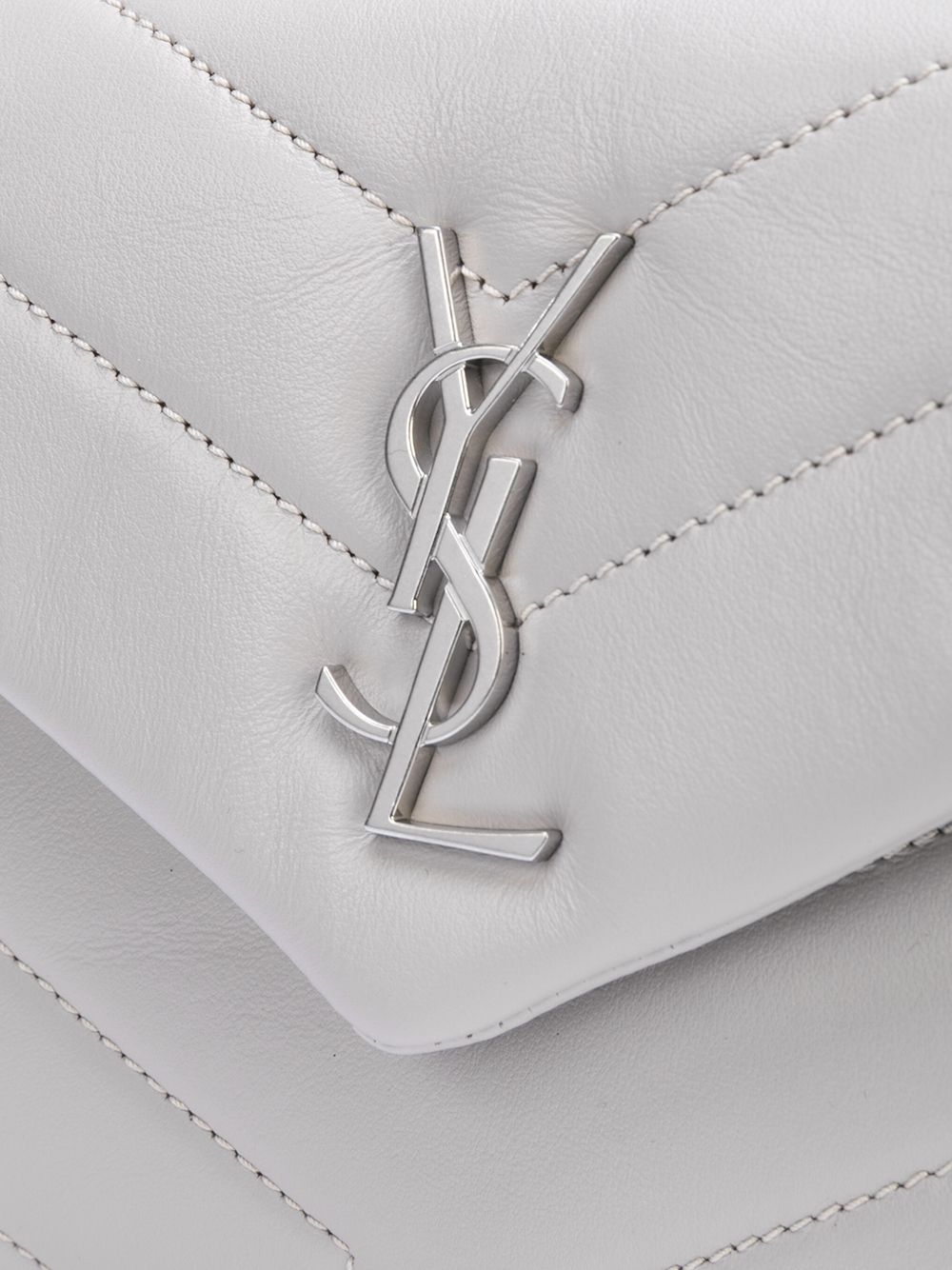 фото Saint laurent стеганая сумка на плечо с декором monogram