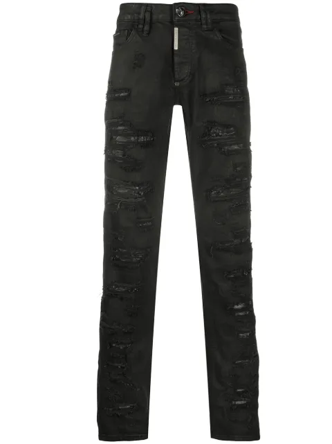www.farfetch.com