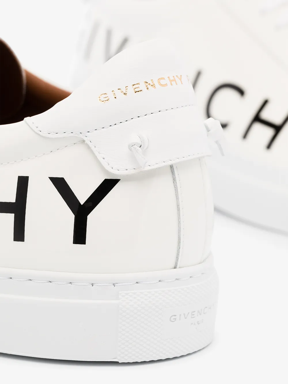 GIVENCHY GIVENCHY WHITE URBAN PATENT LEATHER LOGO SNEAKERS,BH0002H0L314770148