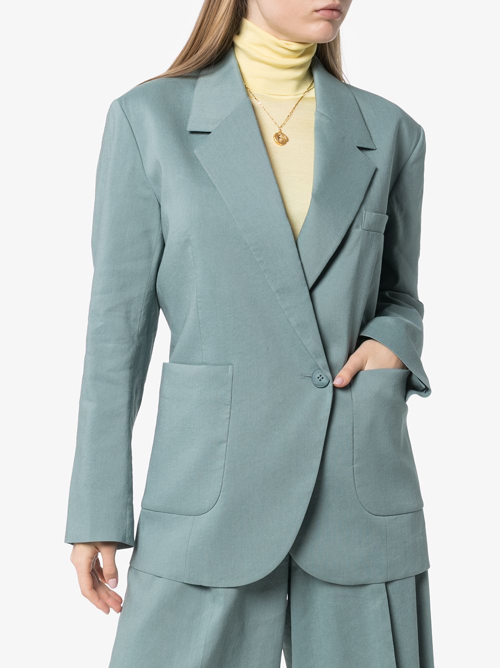 фото Low classic button-up linen blazer