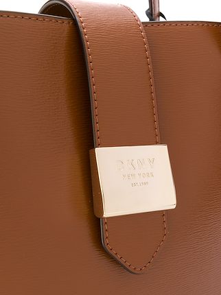 logo plaque tote bag展示图