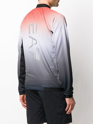 gradient effect sports jacket展示图