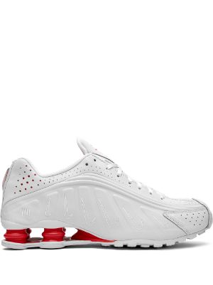 Red and store grey nike shox