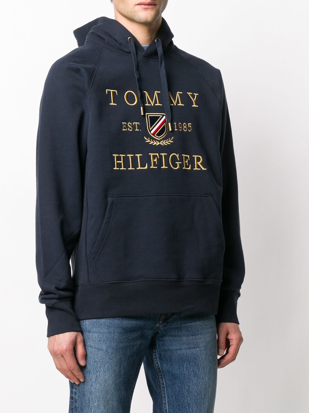 фото Tommy Hilfiger худи с вышитым логотипом