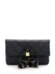 الصورة 1 من Marc Jacobs حقيبة سهرة مزينة بقفل