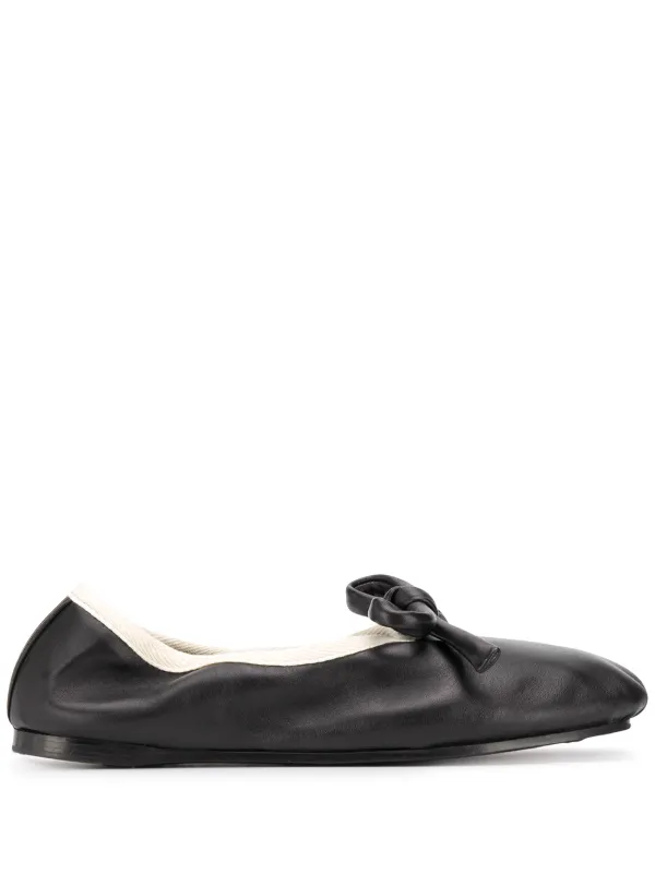 lanvin slip on