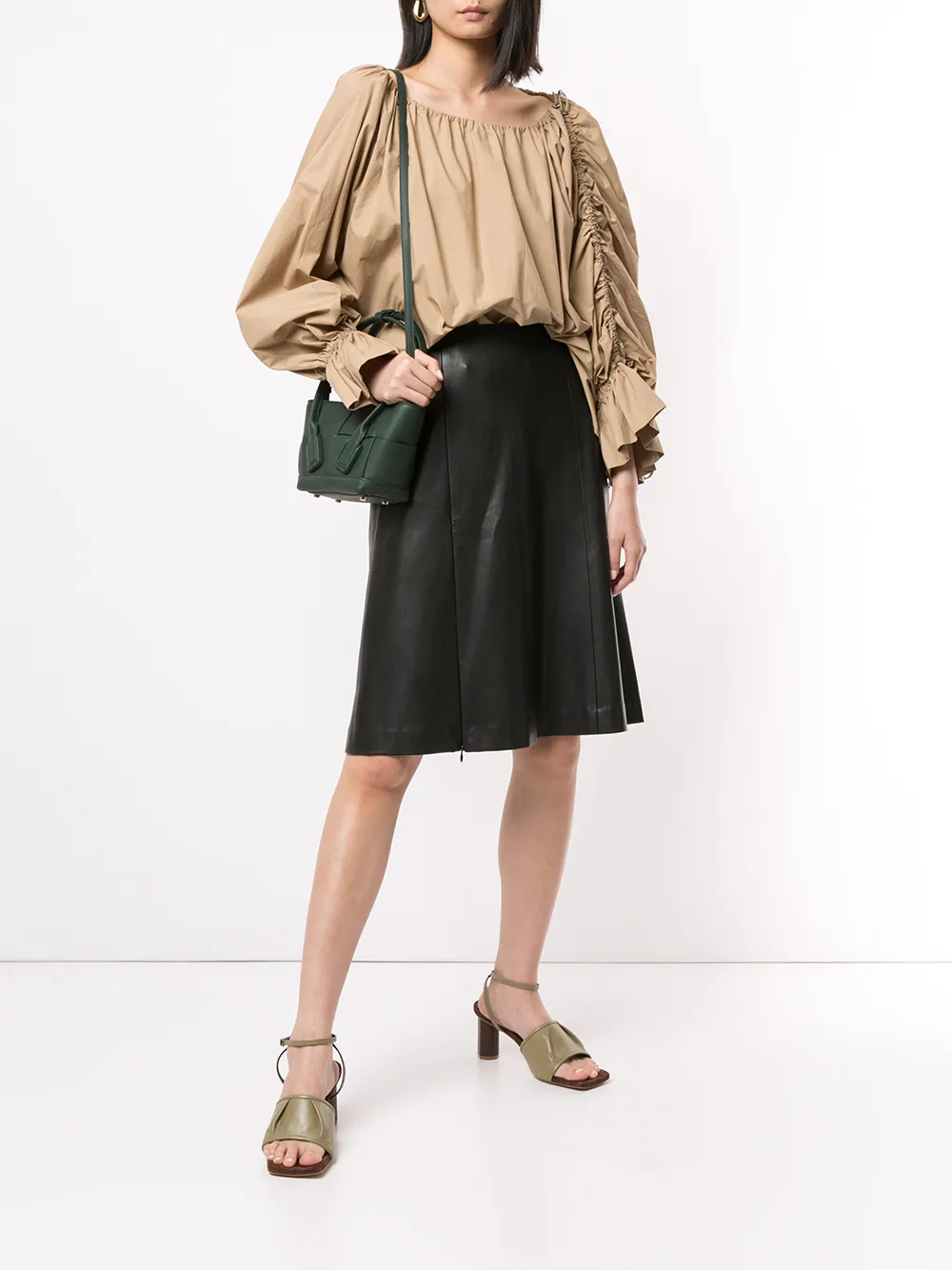 фото Bottega veneta сумка-тоут с плетением intrecciato