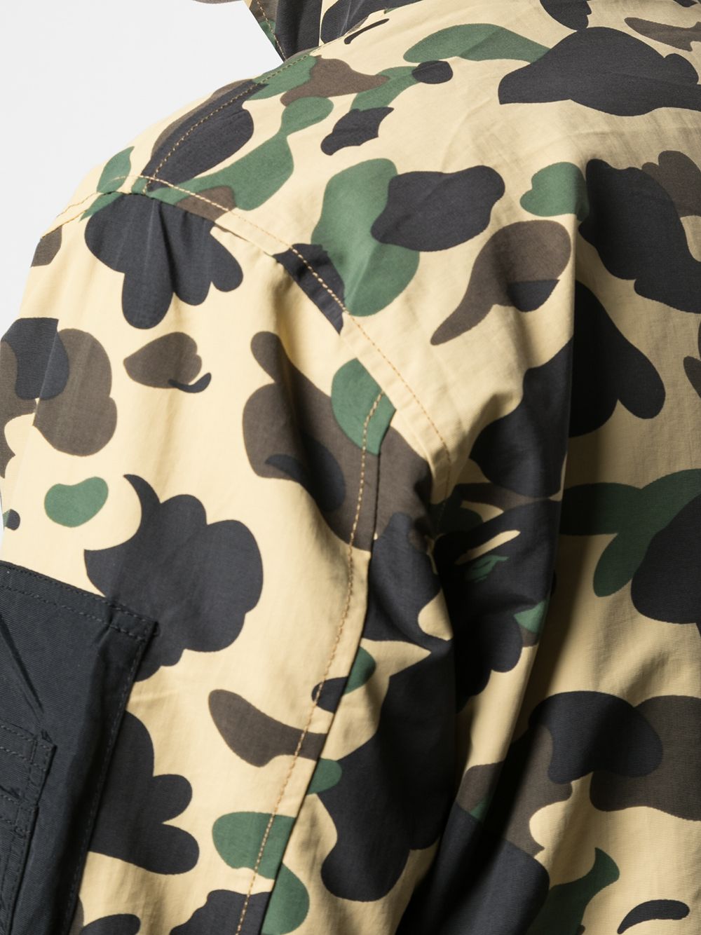 фото Bape куртка camouflage shark на молнии