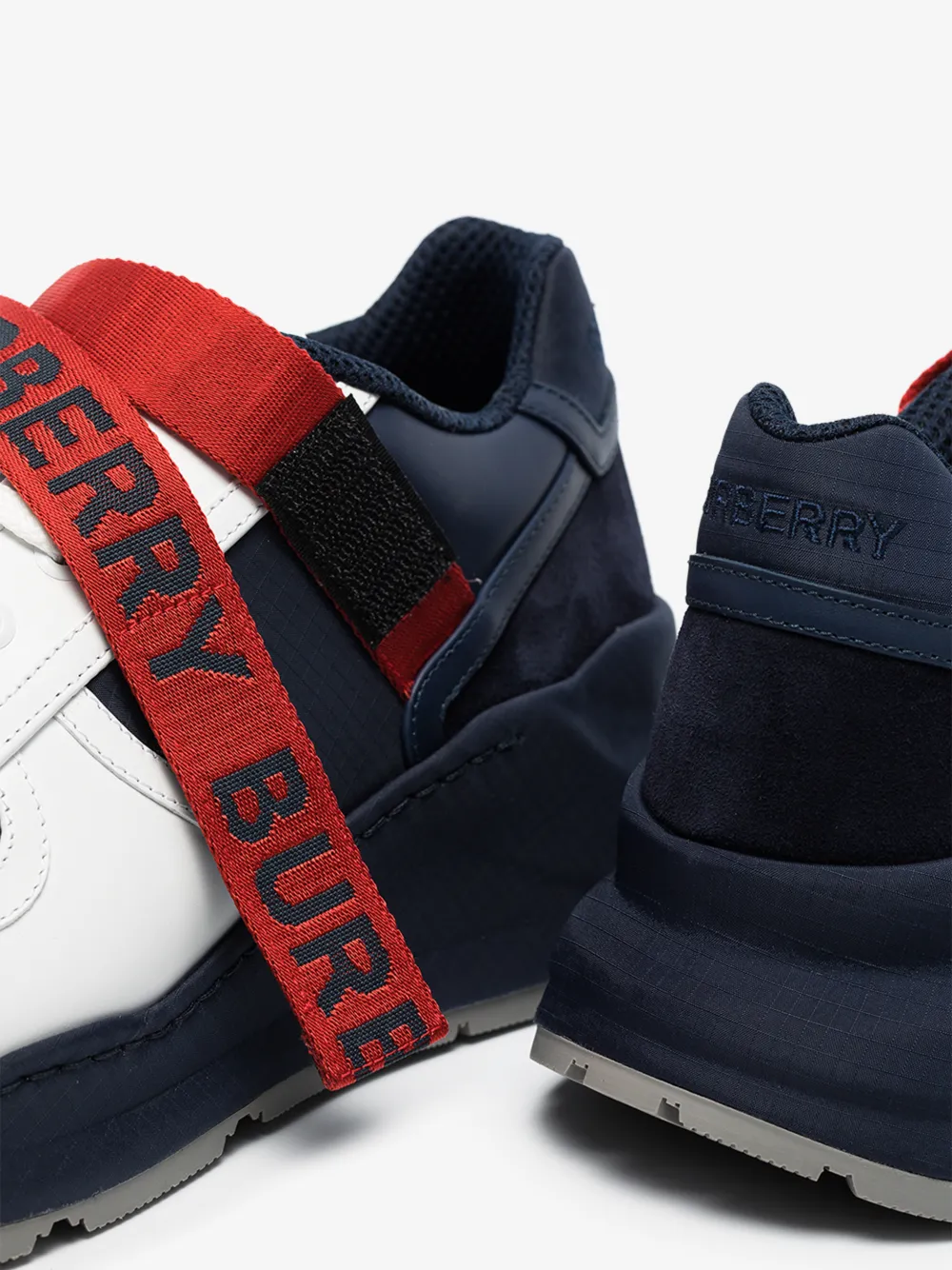 BURBERRY BURBERRY LOGO DETAIL LEATHER AND SUEDE SNEAKERS,802407814806480