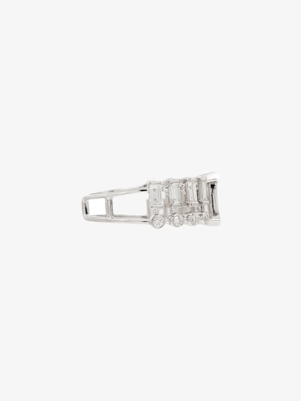 Shay 18k White Gold Illusion Centre Dot Dash Diamond Ring In Metallic