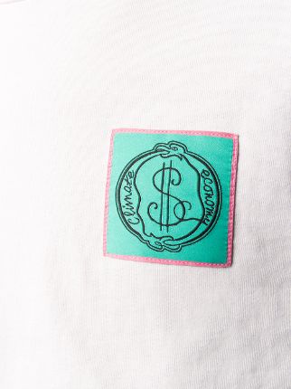 embroidered patch T-shirt展示图