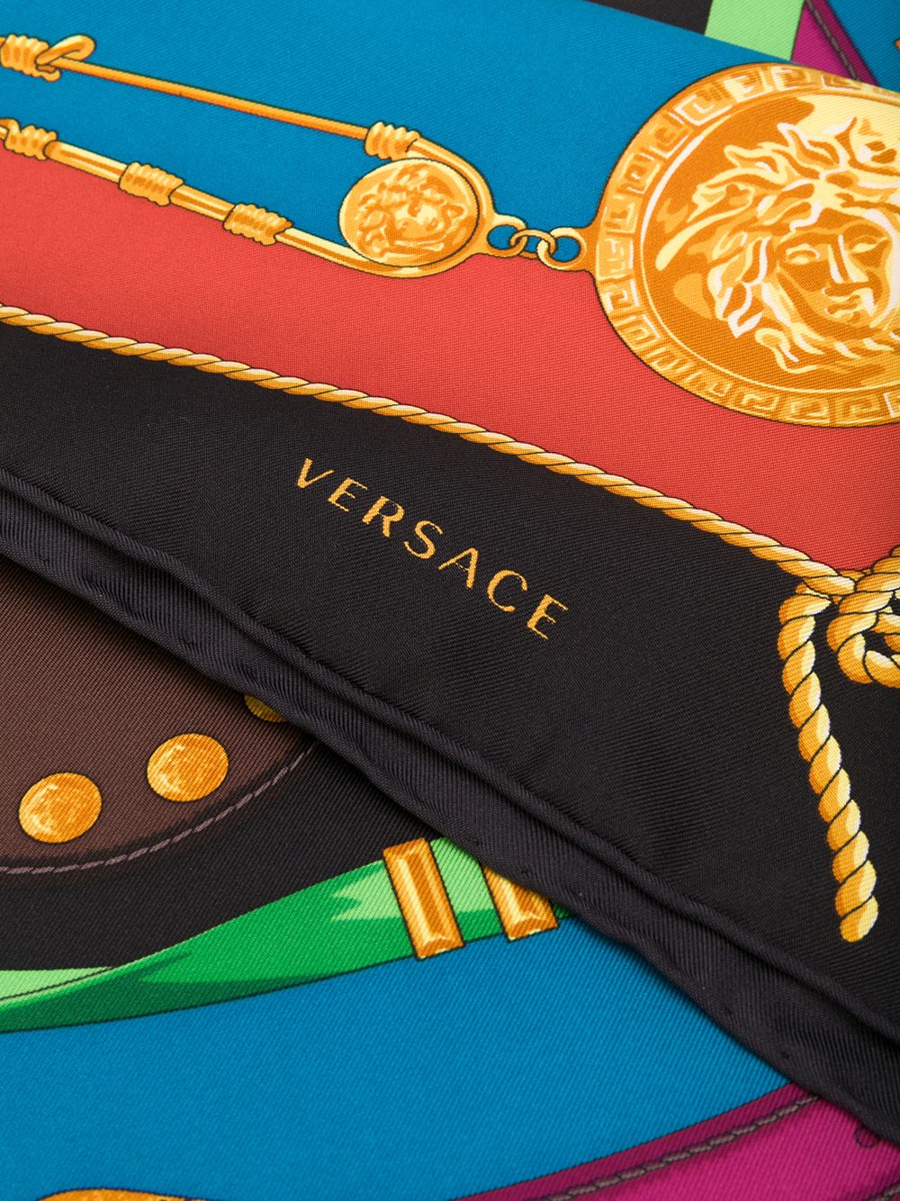 фото Versace шарф с принтом barocco rodeo