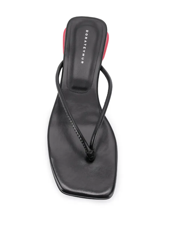 toe thong sandals