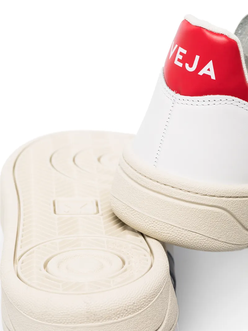 VEJA V-10 SNEAKERS