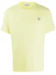 الصورة 1 من Stone Island تيشيرت مزين بشعار الماركة