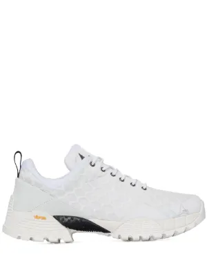 au sneakers