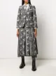 الصورة 2 من Thom Browne جاكيت قصير جاكار بأكتاف ضيقة