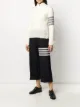 الصورة 2 من Thom Browne كنزة منسوجة مزينة بأربعة خطوط