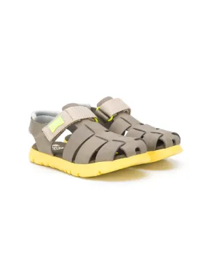 camper boys sandals