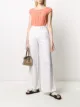 الصورة 2 من Emporio Armani بلوزة بكسرات وأكمام قصيرة