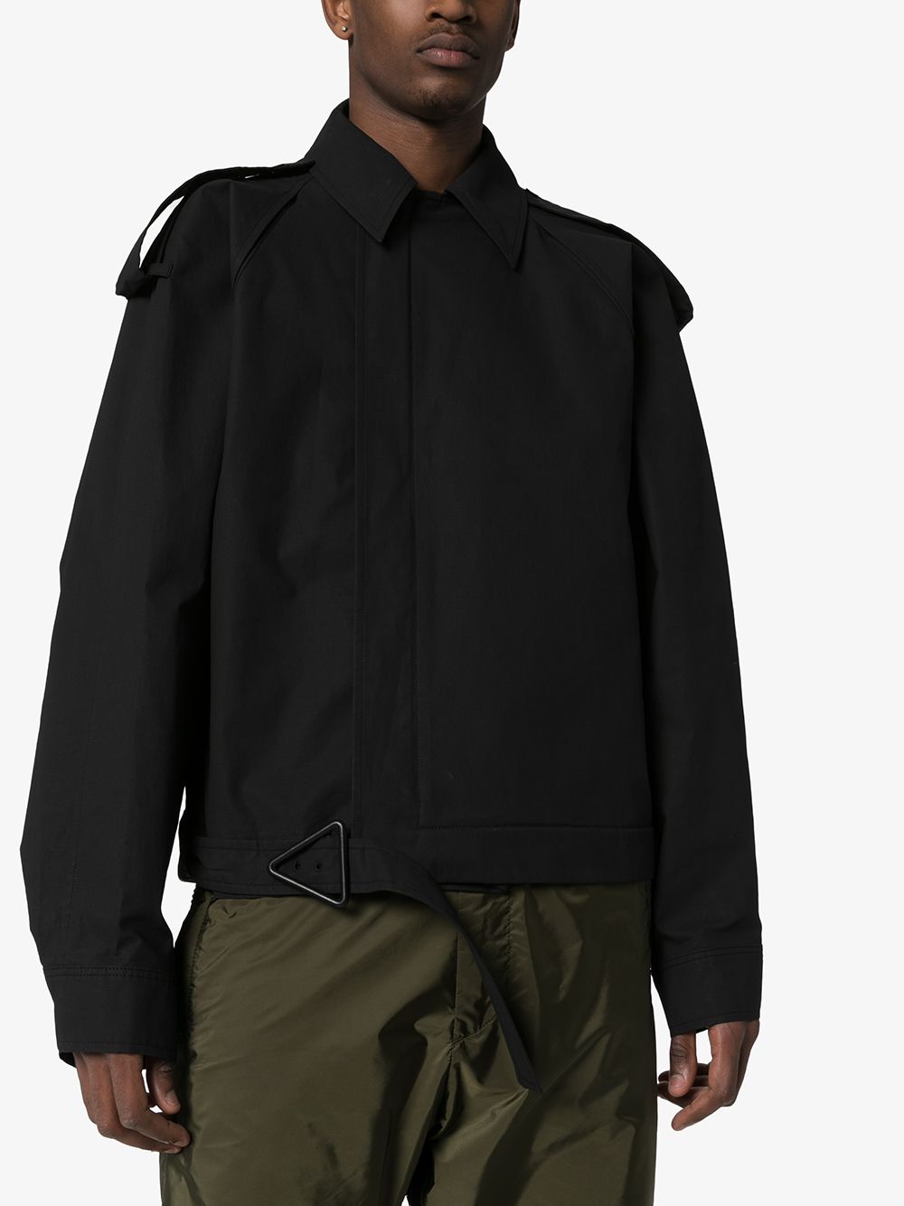 фото Bottega veneta куртка-бомбер с треугольной пряжкой