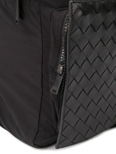 Bottega Veneta 인트레치아토 위브 파우치 백팩 할인 L 세일로 만나보는 파페치 해외 브랜드 컬렉션 ✈ 관부가세 포함 금액, 무료... 