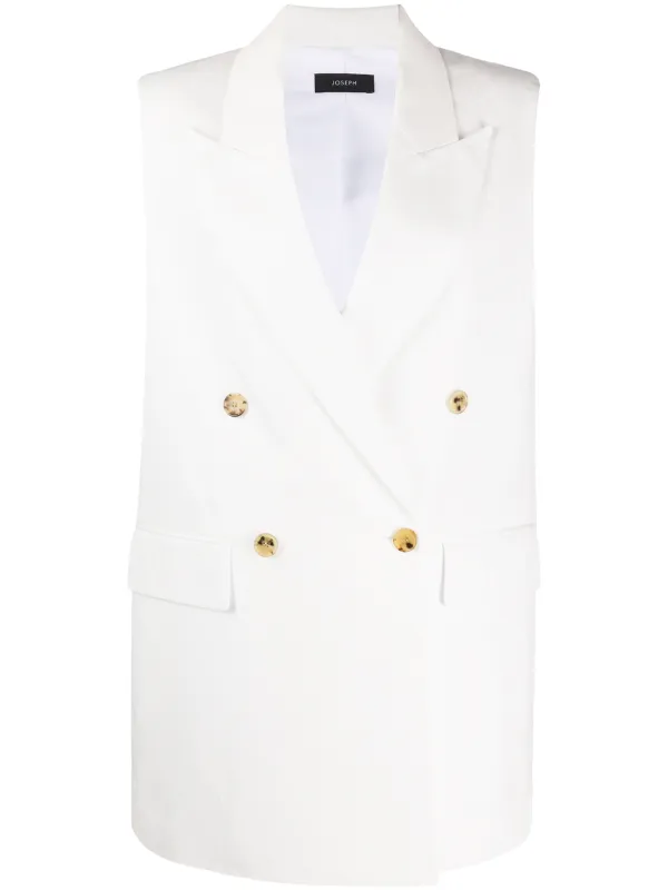 white sleeveless jacket