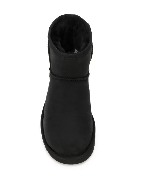 black mid top uggs