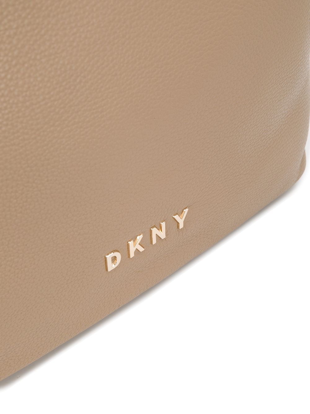 фото Dkny сумка-тоут с металлическим логотипом